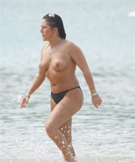 Jessie Wallace Topless Photos Thefappening