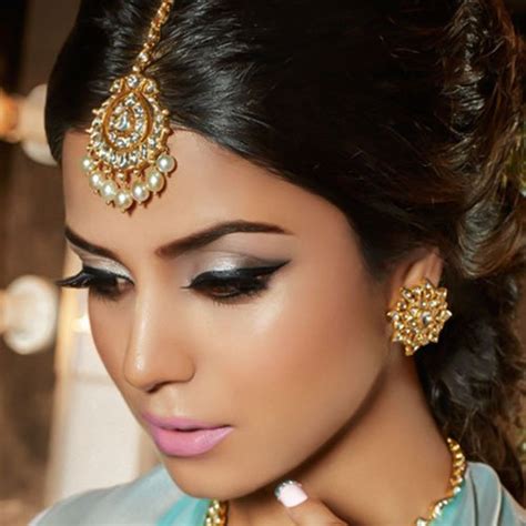 Indian Make Up Looks By Lakme Beauty