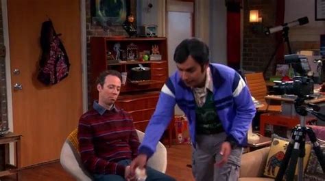 The Raiders Minimization The Big Bang Theory S07e04 Tvmaze