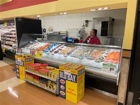Shoppers supermarket reopens in northeast Baltimore