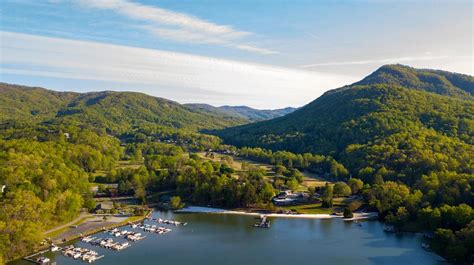 Rumbling Bald Resort On Lake Lure Updated 2021 Prices Reviews And