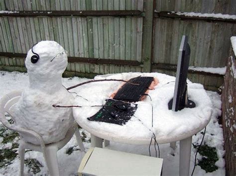 funny snowmen 28 pics