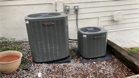 2016 Trane Xv18 And Xr14 Air Conditioners Youtube