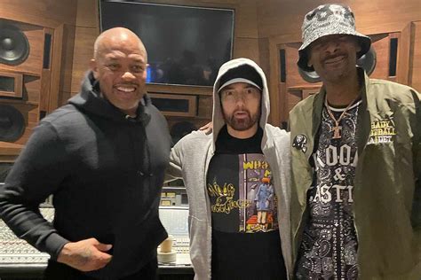Eminem Dr Dre And Snoop Dogg Back Together For A Studio Session
