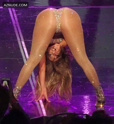 Jennifer Lopezs Butt On Stage In Las Vegas Aznude
