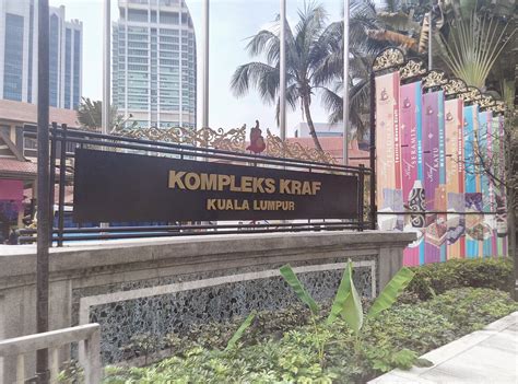 Kompleks kraf içindeki restoranların menüleri, adresleri, fotoğrafları ve yorumları, kuala lumpur. Handicrafts & Souvenirs Galore: A Kuala Lumpur Gift Guide ...