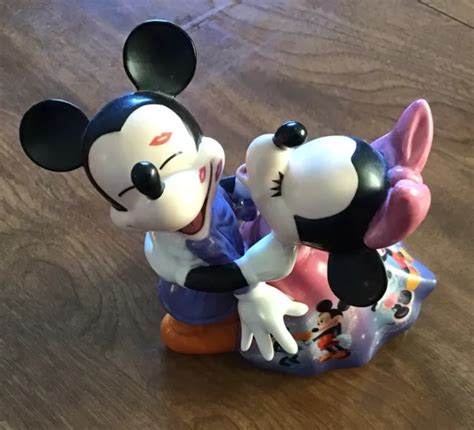 Disney`s Mickey Andminnie Mouse Porcelain Bell Once Upon A Kiss Love And