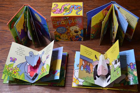 Set Of 4 Small Animal Pop Up Books With Case 7 In Very Good Condition