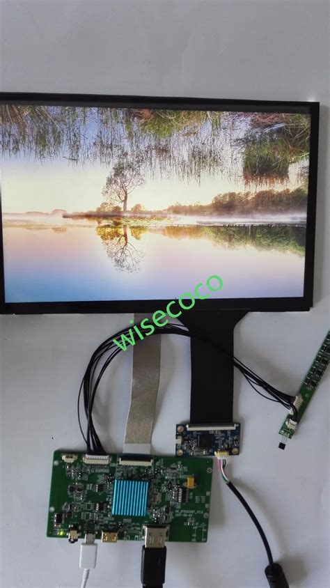 101 Inch 2k Lcd Tft 25601600 High Resolution With Capactive Touch