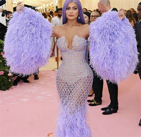 Kylie Jenner In A Versace Dress Kylie Jenner Met Gala Kylie Jenner Outfits Met Gala 2019