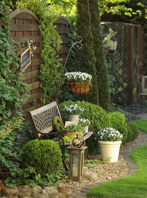 This bench idea is perfect for a garden that has a lot of wood features. 35 Creative Garden Bench Ideas For Your Cozy Spot ...