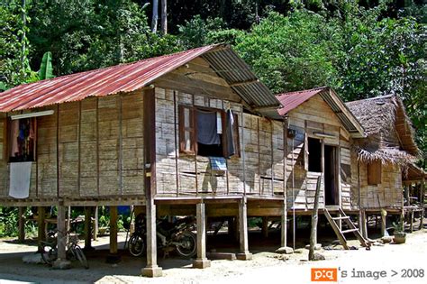 Terima kasih kerana sudi menyiarkan pengalaman aku merawat dengan izin allah swt. Rumah Orang Asli | Flickr - Photo Sharing!