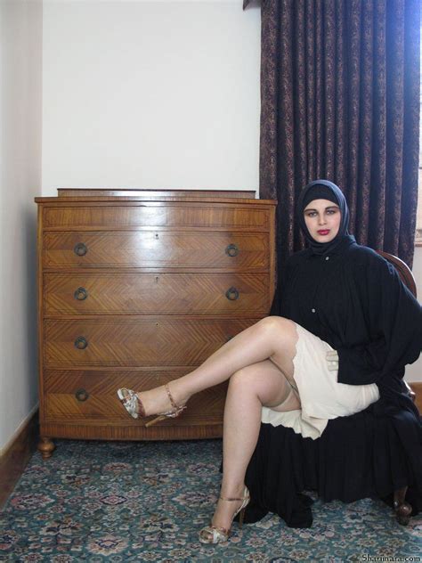 Arab Girls Hijab Girl Hijab Muslim Girls Muslim Women Dick Nylons Arabian Women Girls In