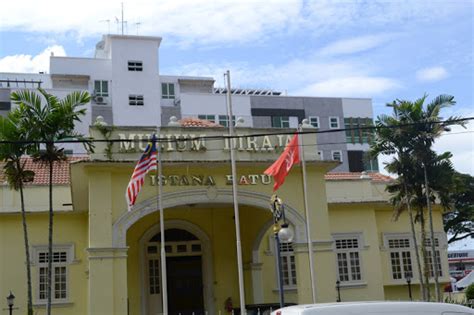 Masjid muhammadi masjid muhammadi merupakan masjid negeri yang terletak di kota bharu yang dibina pada tahun 1987. 15 Tempat Bersejarah Di Kelantan Menarik Harus Anda Tahu ...