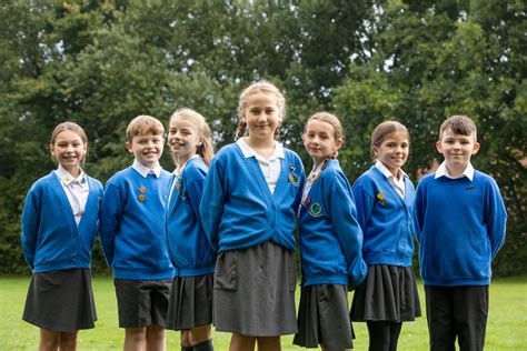 Ashford Hill Primary School Uniform