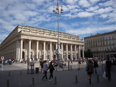Le Grand Théâtre De Bordeaux Et Son Histoire Explore Par Expedia