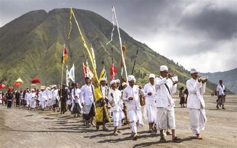 Mengenal Suku Suku Yang Mendiami Pulau Jawa Santos Blog