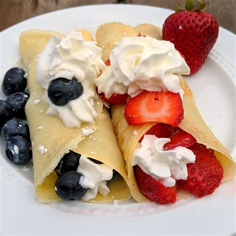 Simple And Healthy Crepe Recipe Low Calorie And Delicious Clean Eating
