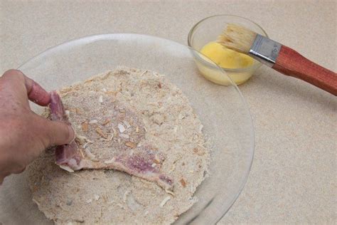 They call pork the other white meat for good reason. Pork Chops Made With Lipton Onion Soup Mix | eHow.com in ...