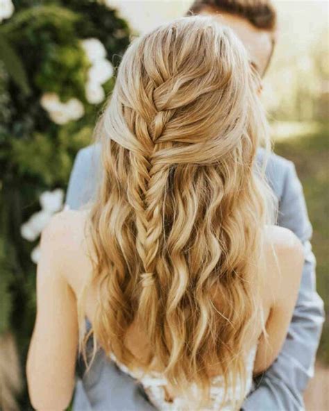10 Romantic Wedding Hairstyles For Long Hair