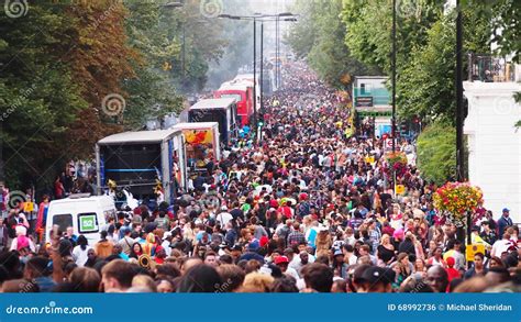 Notting Hill Carnival Crowd Editorial Photo Image Of Crowd High