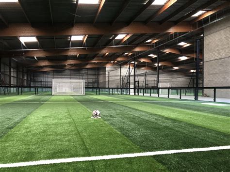 Un Nouveau Complexe De Football En Salle Ouvre à Reims Forumeco