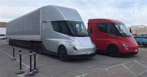 Tesla Semi Trucks Getting Over 600 Miles Of Range According To Elon Musk