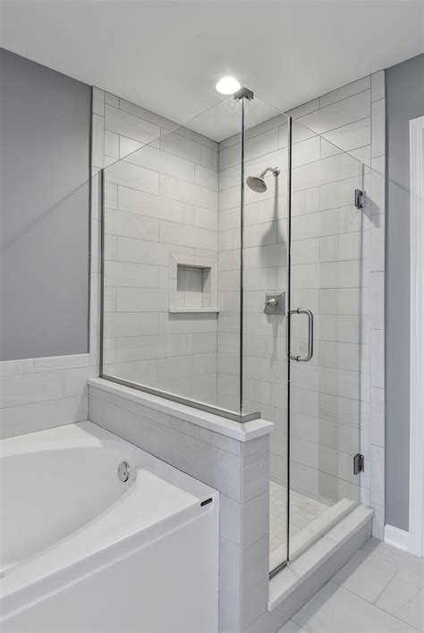 Best Size For Master Bathroom Shower Artcomcrea