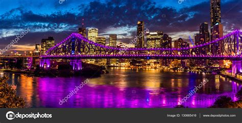 Brisbane City With Story Bridge — Stock Photo © Mvaligursky 130665416