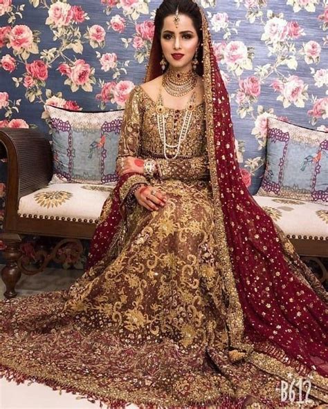 pakistani dulhan dress pics follow us dulhaanddulhan via dulhaanddulhan bridalwear