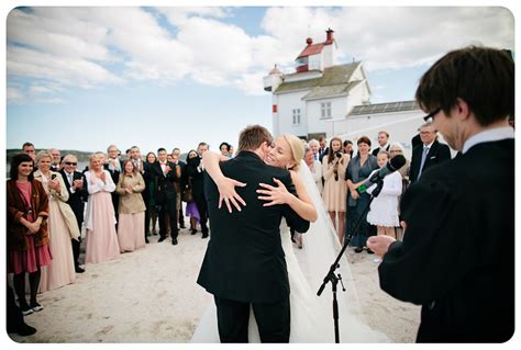 Bryllup på villa malla kan anbefales. Bryllupsfotograf Henrik Beckheim | Fotograferer bryllup i ...