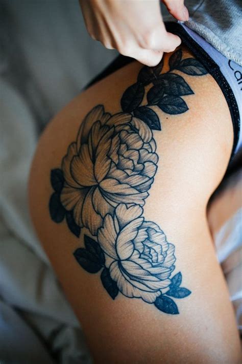 30 Beautiful Flower Tattoos Laughtard