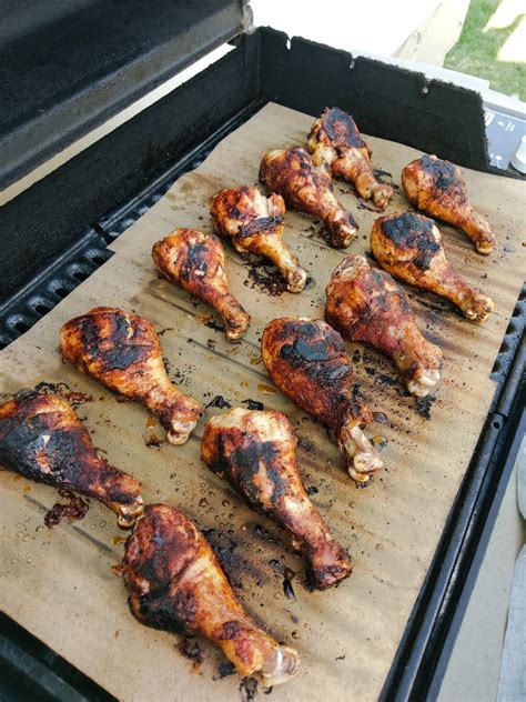 Here's how long to grill chicken on a gas grill. Grill Mats, Grilled Chicken Legs