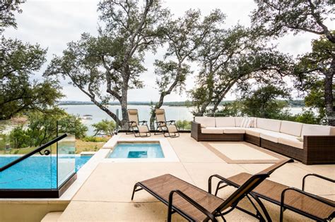 Beautiful Lake Travis Waterfront Retreat Villas For Rent In Austin