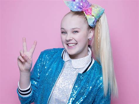 She was born on may 19, 2003. People scrutinizing JoJo Siwa's appearance are hurting young women in the spotlight — and ...