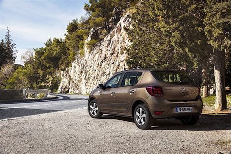 We do things a bit differently. DACIA Sandero specs & photos - 2016, 2017, 2018, 2019 ...