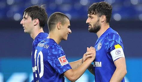 Schalke 04 won 14 direct matches. FC Schalke 04 - Bayer 04 Leverkusen 1:1: Leverkusen rettet ...