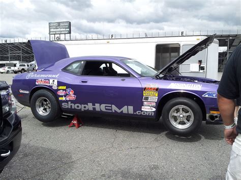 Dodge Challenger Drag Pak