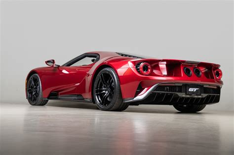 Ford Gt Design Team Leader Selling His 2017 Ford Gt With Only 204 Miles