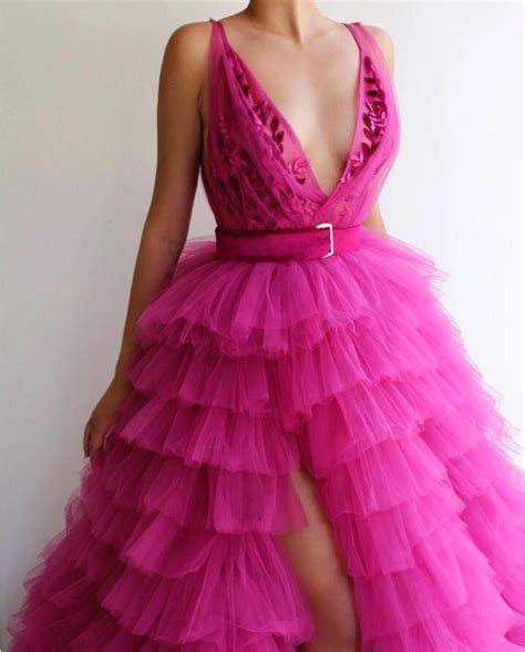 hot pink tiered ruffles tulle ball gown prom dresses 2020 sexy deep v neck high slit long dubai