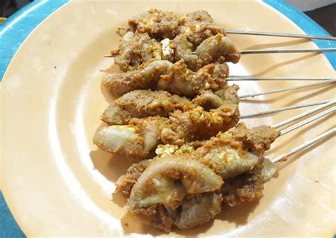Check spelling or type a new query. Resep Sate usus bumbu rujak oleh icha - Cookpad