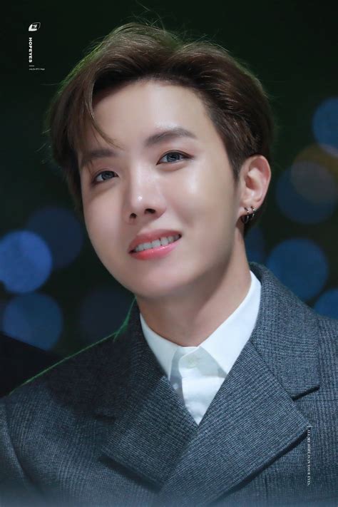 Foto J Hope Bts Picture Bts J Hope 5th Debut Anniversary Party