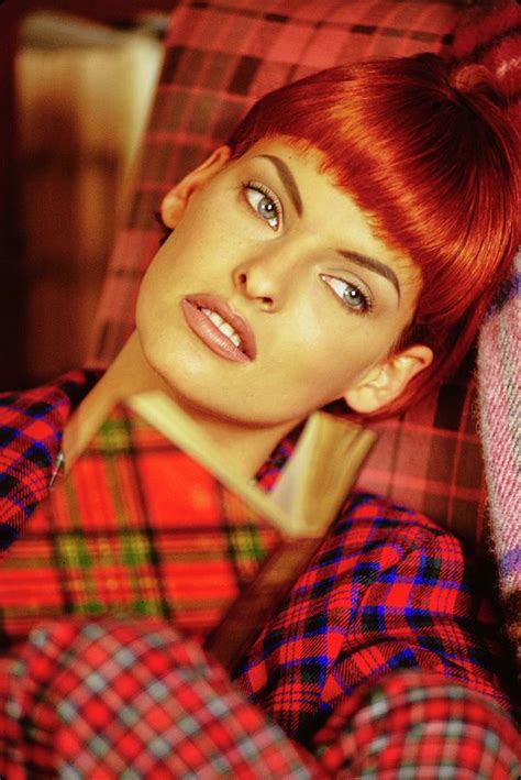 Linda Evangelista With Short Red Hair Wearing Photograph By Arthur