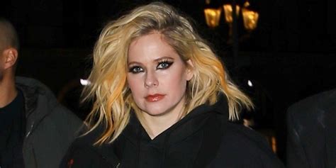 Avril Lavigne Has Messages Written All Over Her Clothes In Paris