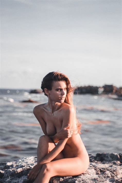 Amberleigh West Nude Tulum Sexy Youtubers