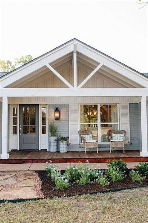 Incredible Tiny House Cottage Front Porch 22 House Exterior Modern