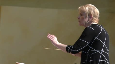 Chicago Symphony Orchestra Debuts New Conductor Marin Alsop At Ravinia Abc7 Chicago