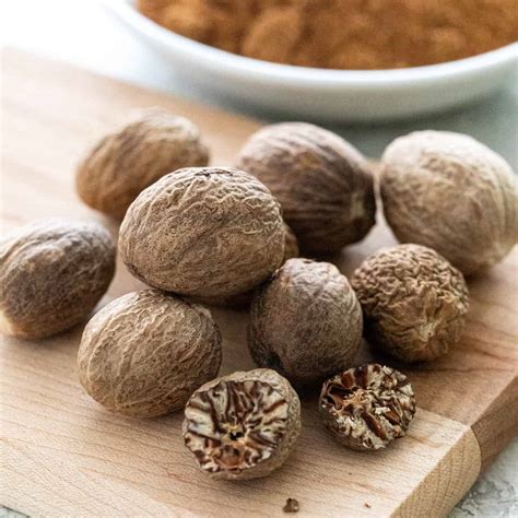 What is Nutmeg? & How to Use It - Jessica Gavin