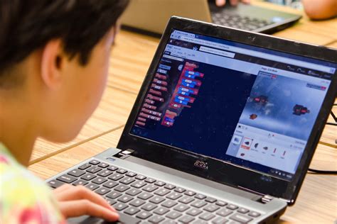Malaysian Schoolkids Will Learn How To Code Starting From Next Year