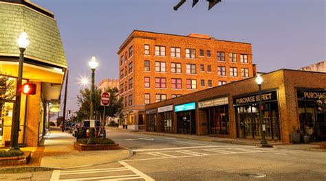 Visit Gainesville 2023 Travel Guide For Gainesville Georgia Expedia